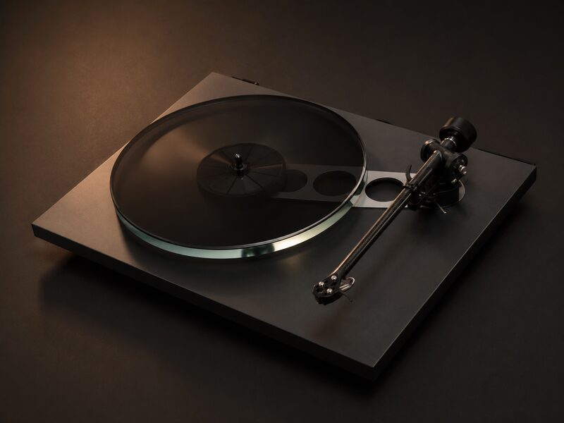 Rega Planar 6 turntable